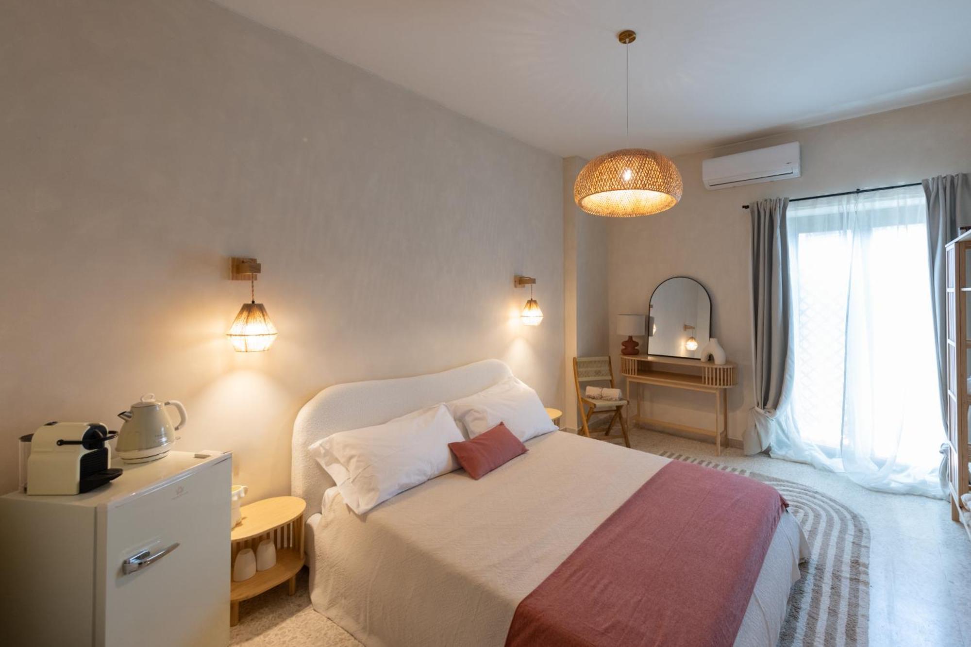 Taga Suites CTA Exterior foto