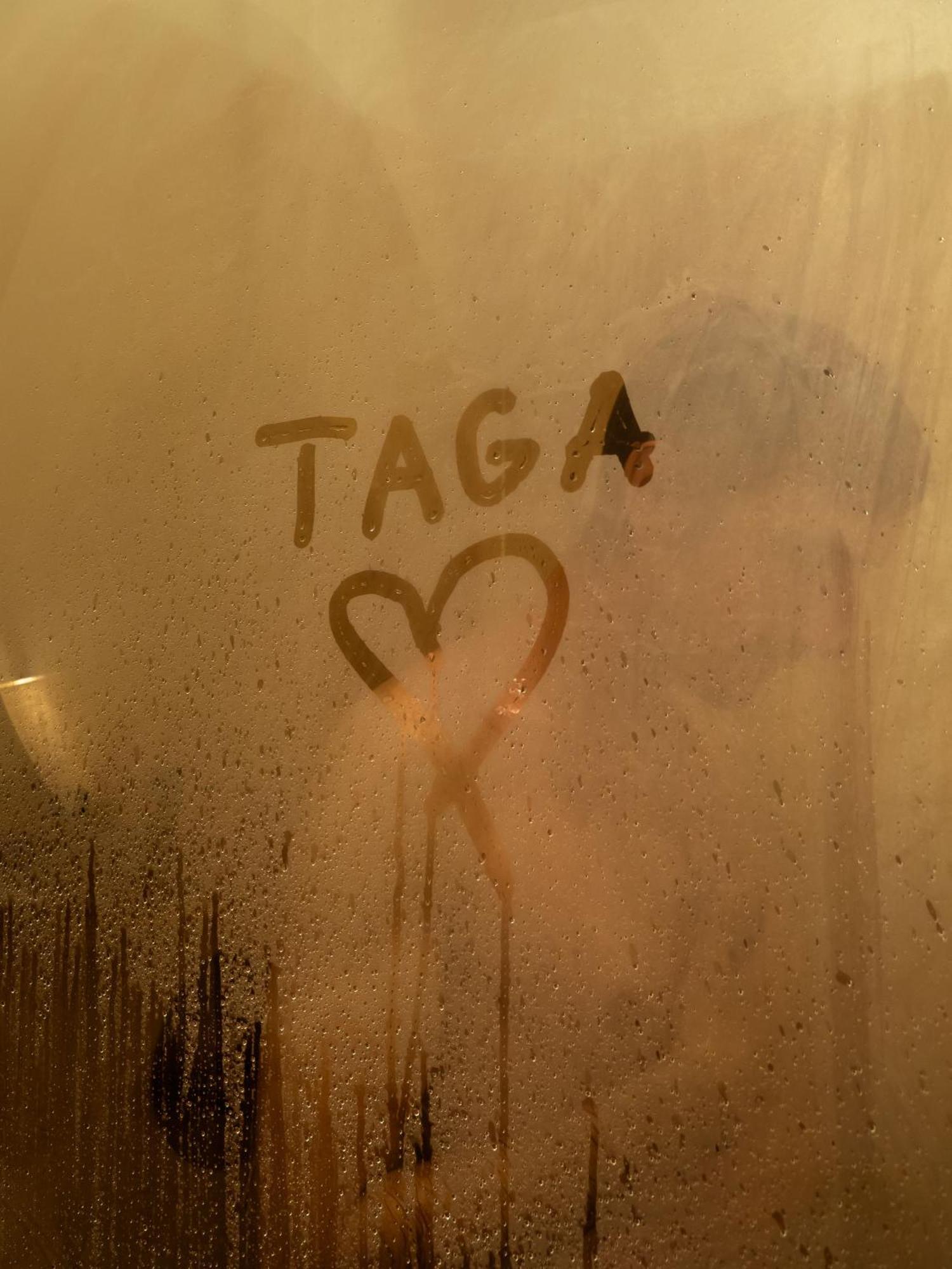 Taga Suites CTA Exterior foto